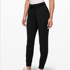 Lululemon joggers